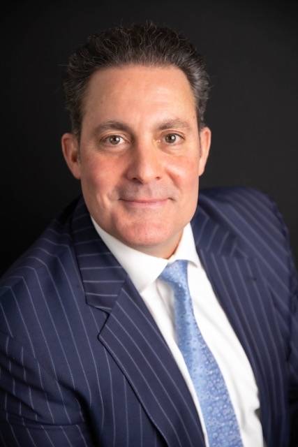 Roberto E. Cosentino
